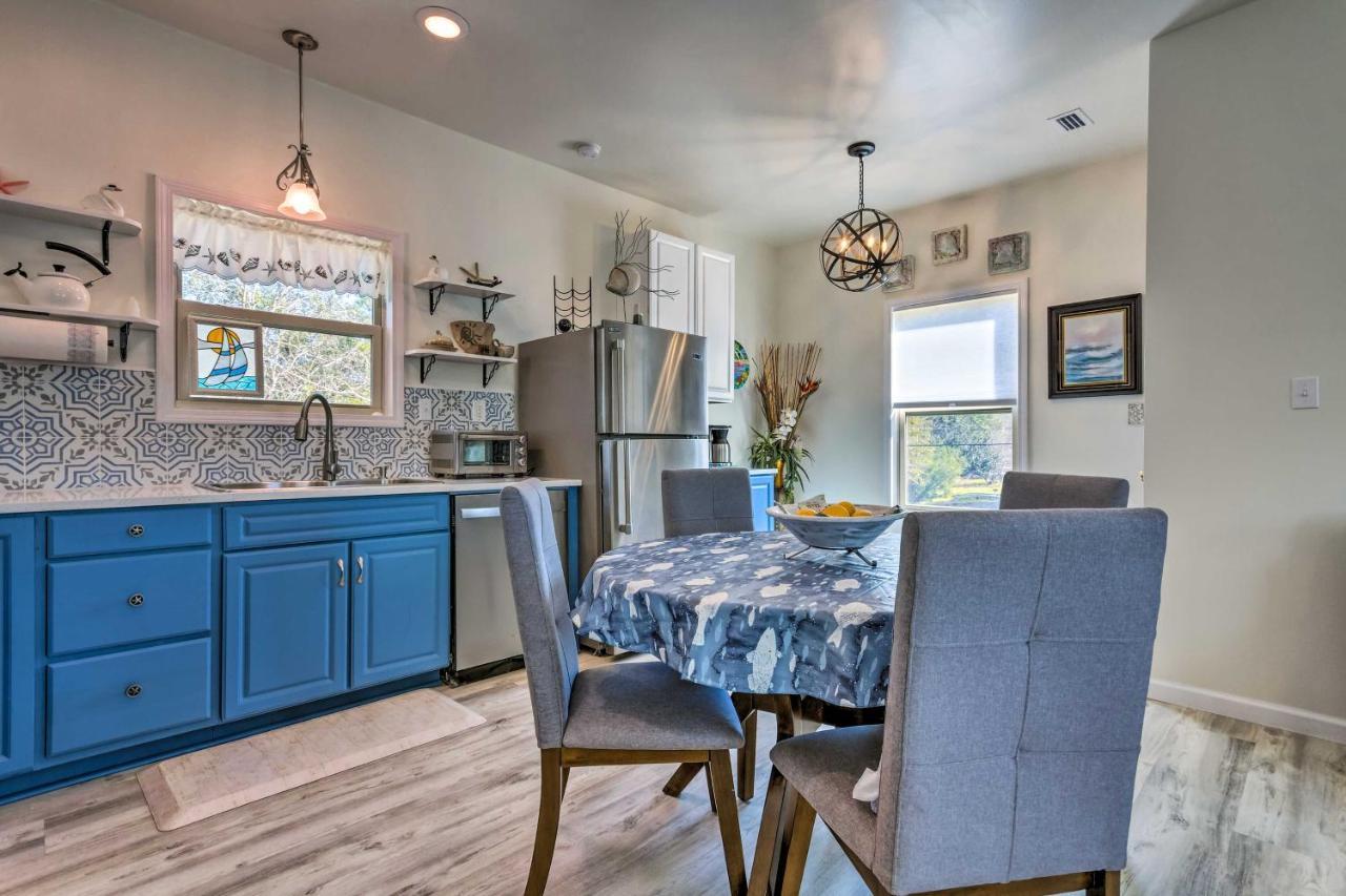 נבארה East Bay Vacation Rental With Dock! מראה חיצוני תמונה