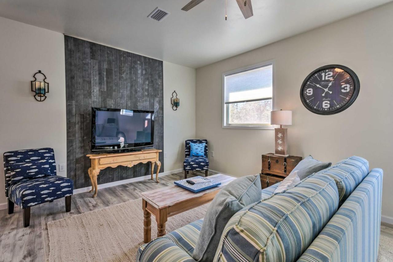 נבארה East Bay Vacation Rental With Dock! מראה חיצוני תמונה