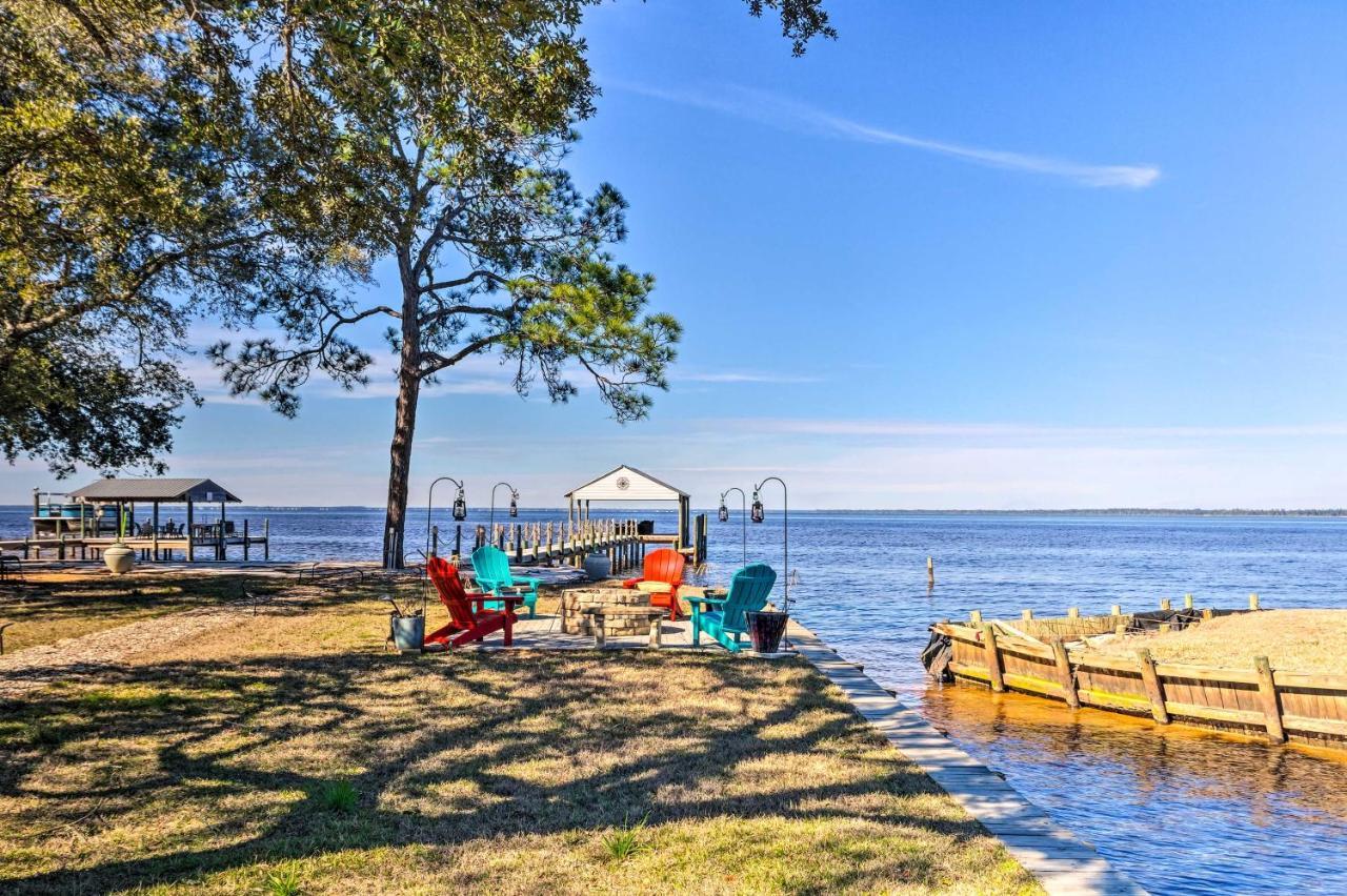 נבארה East Bay Vacation Rental With Dock! מראה חיצוני תמונה
